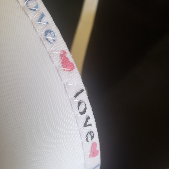 Lukasi Size 38C White Bra with the word Love and ♥️.  FF104 - Picture 5 of 6